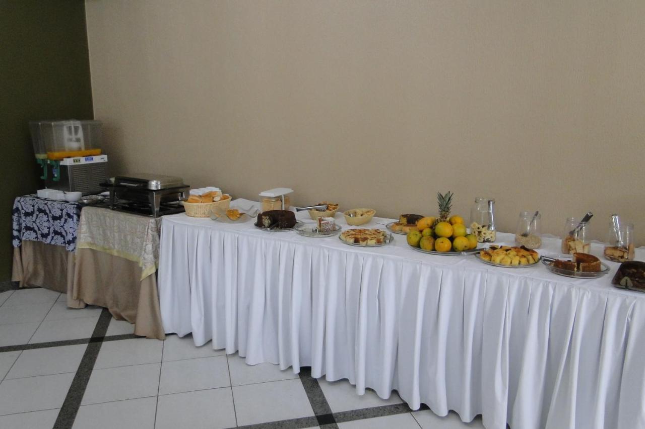 Arrastao Premium Plaza Hotell Muriaé Exteriör bild