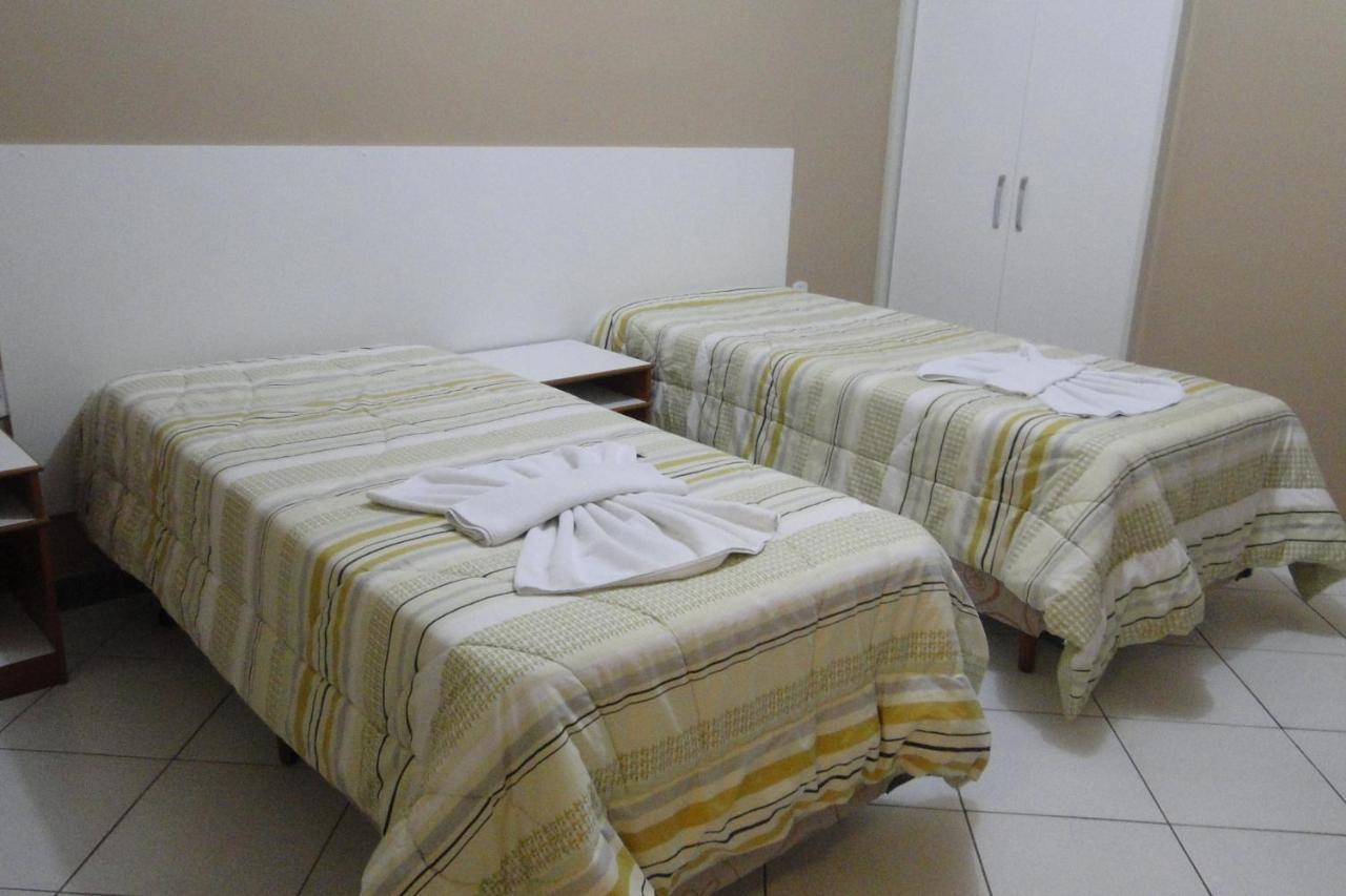 Arrastao Premium Plaza Hotell Muriaé Rum bild