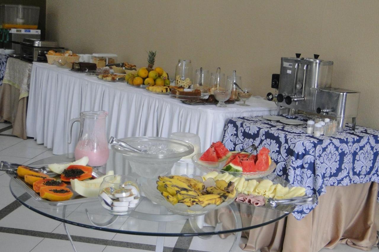 Arrastao Premium Plaza Hotell Muriaé Exteriör bild